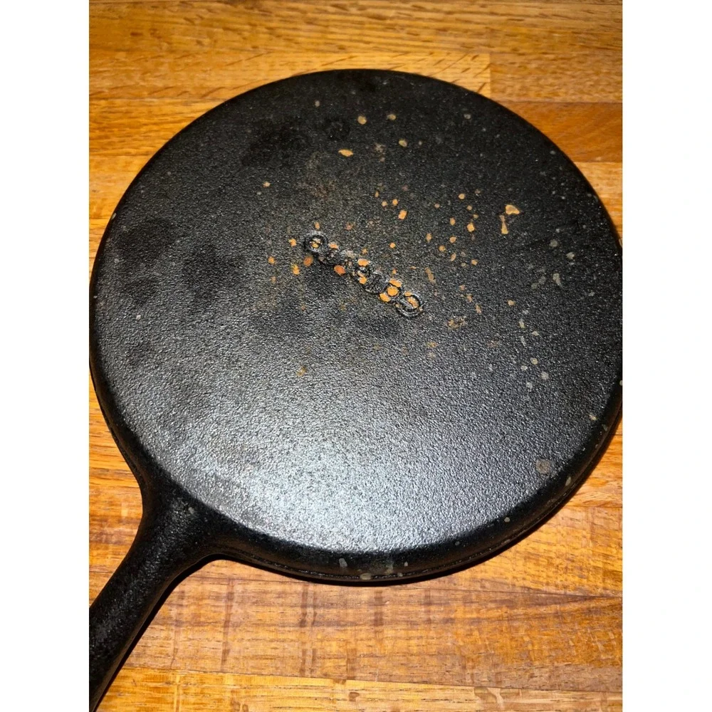 Essence Cast Iron Griddle Pan Round Flat Skillet Pancake Comal Black 8 inch
